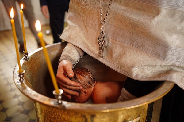 Παραδόσεις, ήθη και έθιμα της βάπτισης